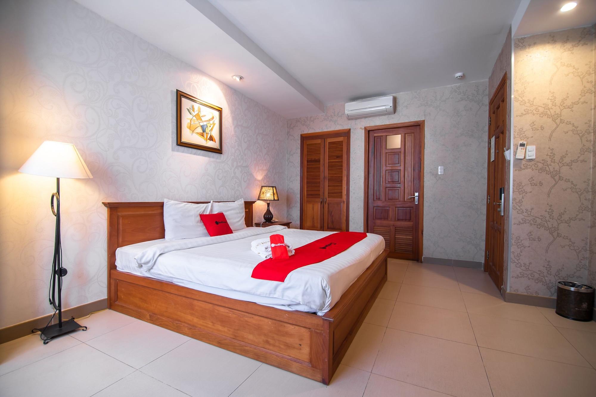 RedDoorz Premium White Lion Hotel Ho-Chi-Minh-Stadt Exterior foto